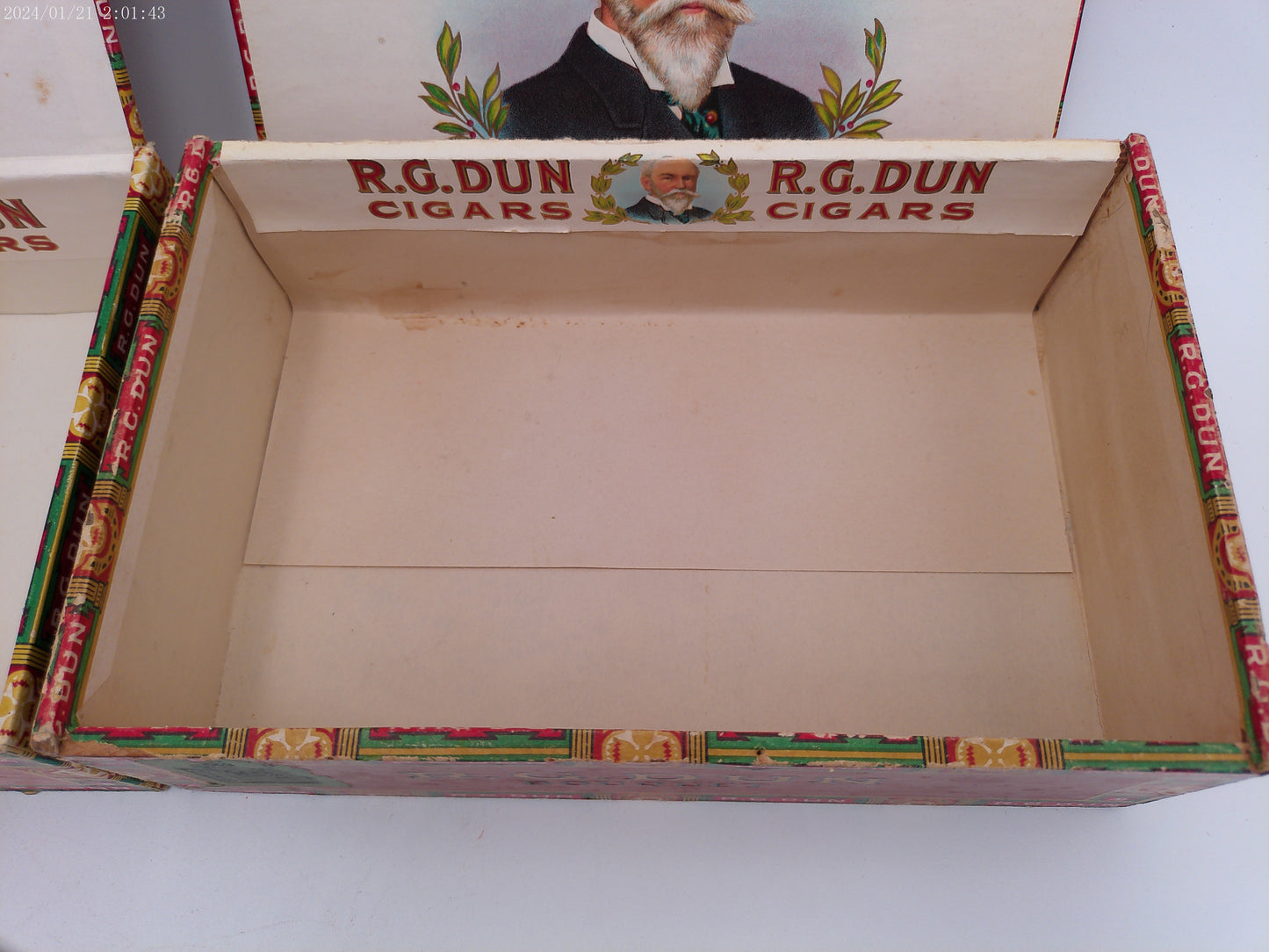 R.G. Dun Vintage Cigar Boxes Lot of 2