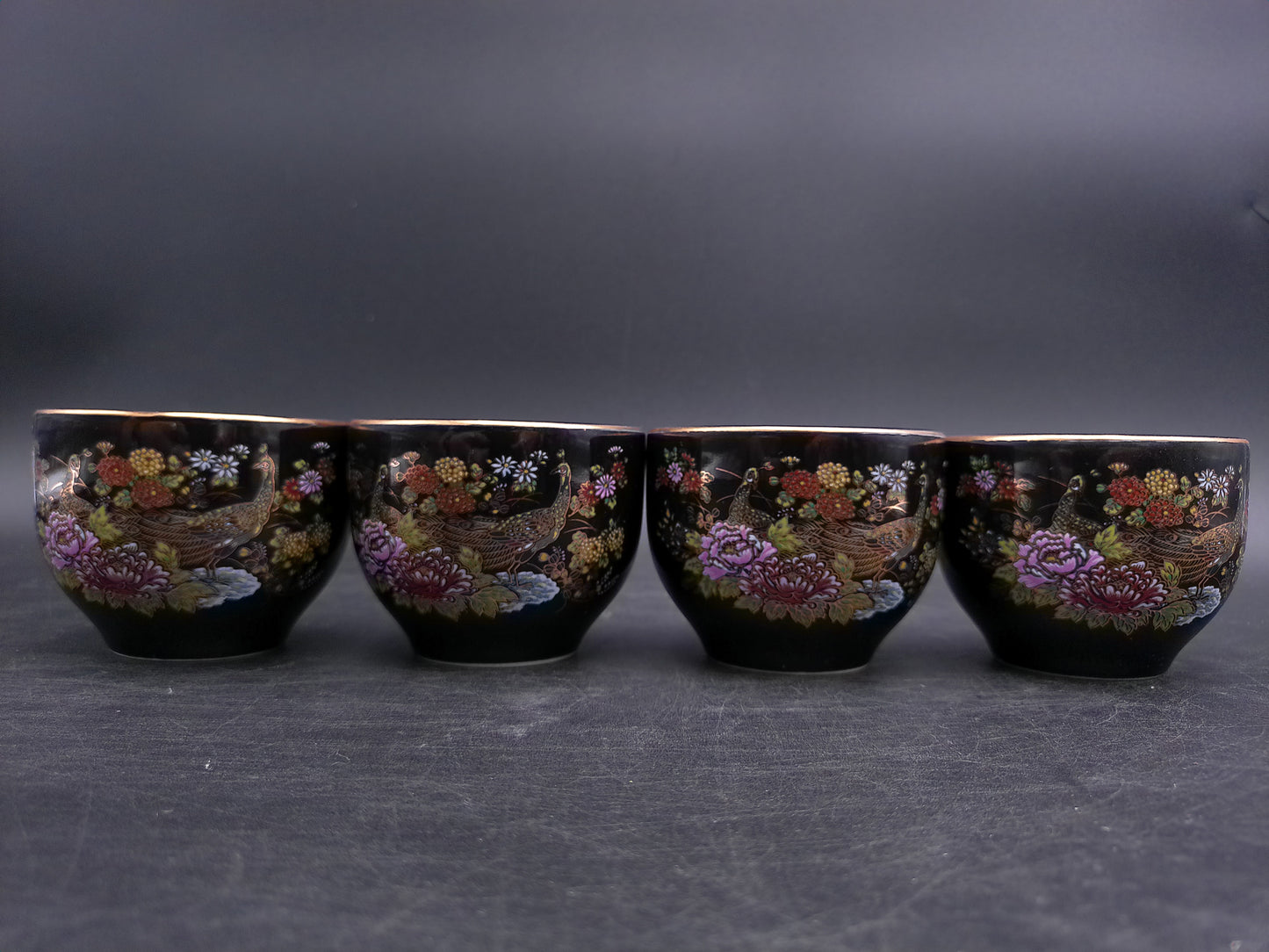 Japanize Tea Pot and 4 Tea Cups Vintage Floral Design Gold Rim