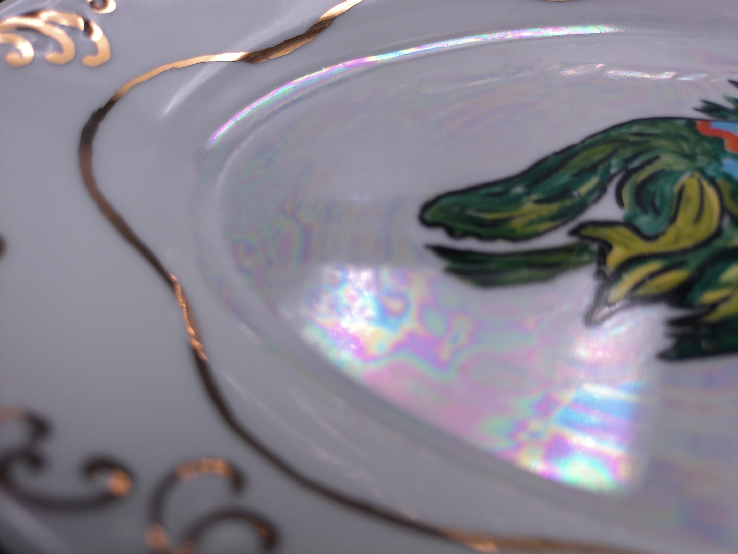 6 Different Fish Design Smaller plates and 1 bigger plates with Gold Design