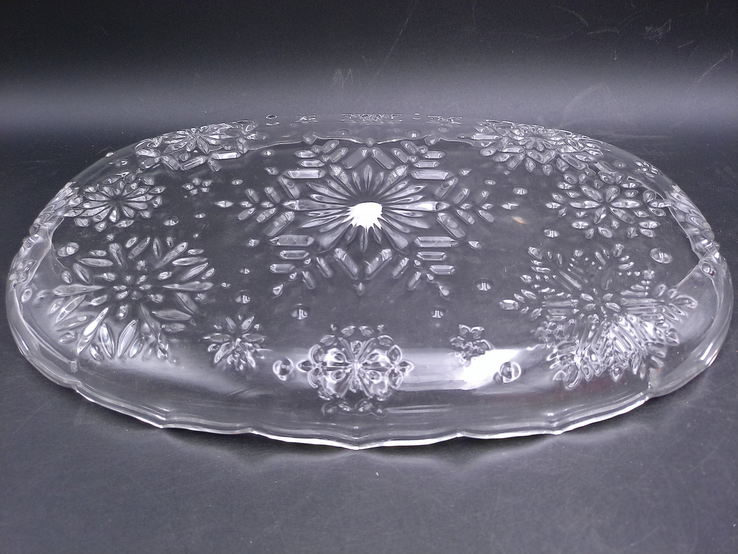 Mikasa Beautiful Bear and Snow flake Design Platters platter