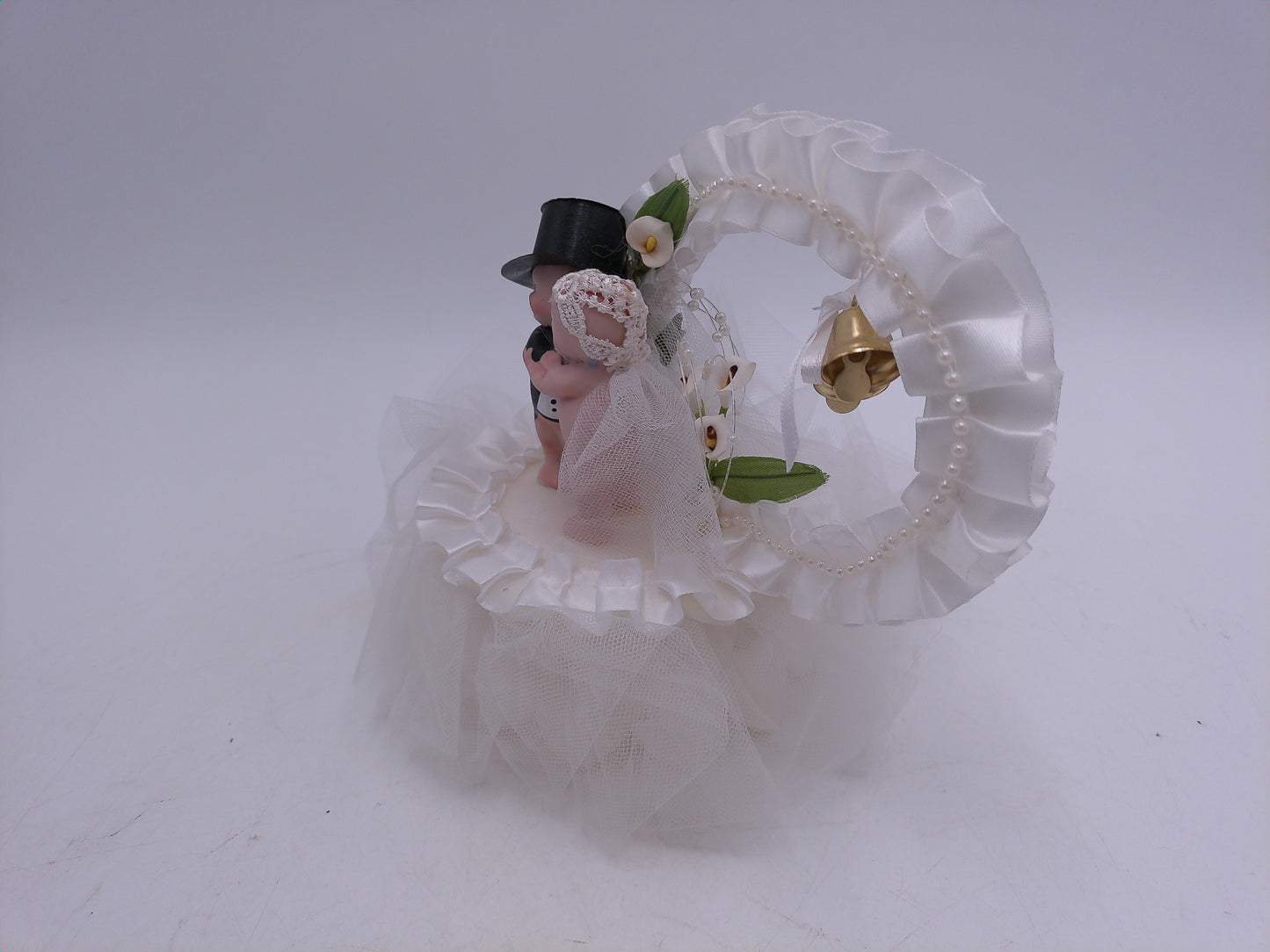 Kewpie Wedding Cake Topper Style Bride & Groom with Petals