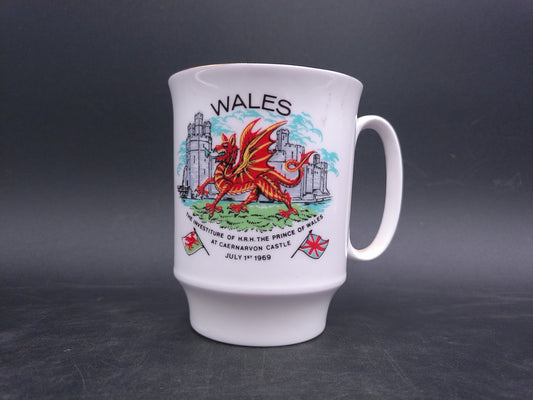 Welsh Dragon Investiture of HRH Prince of Wales Caernarvon Castle 1969 Mug Gold Rim