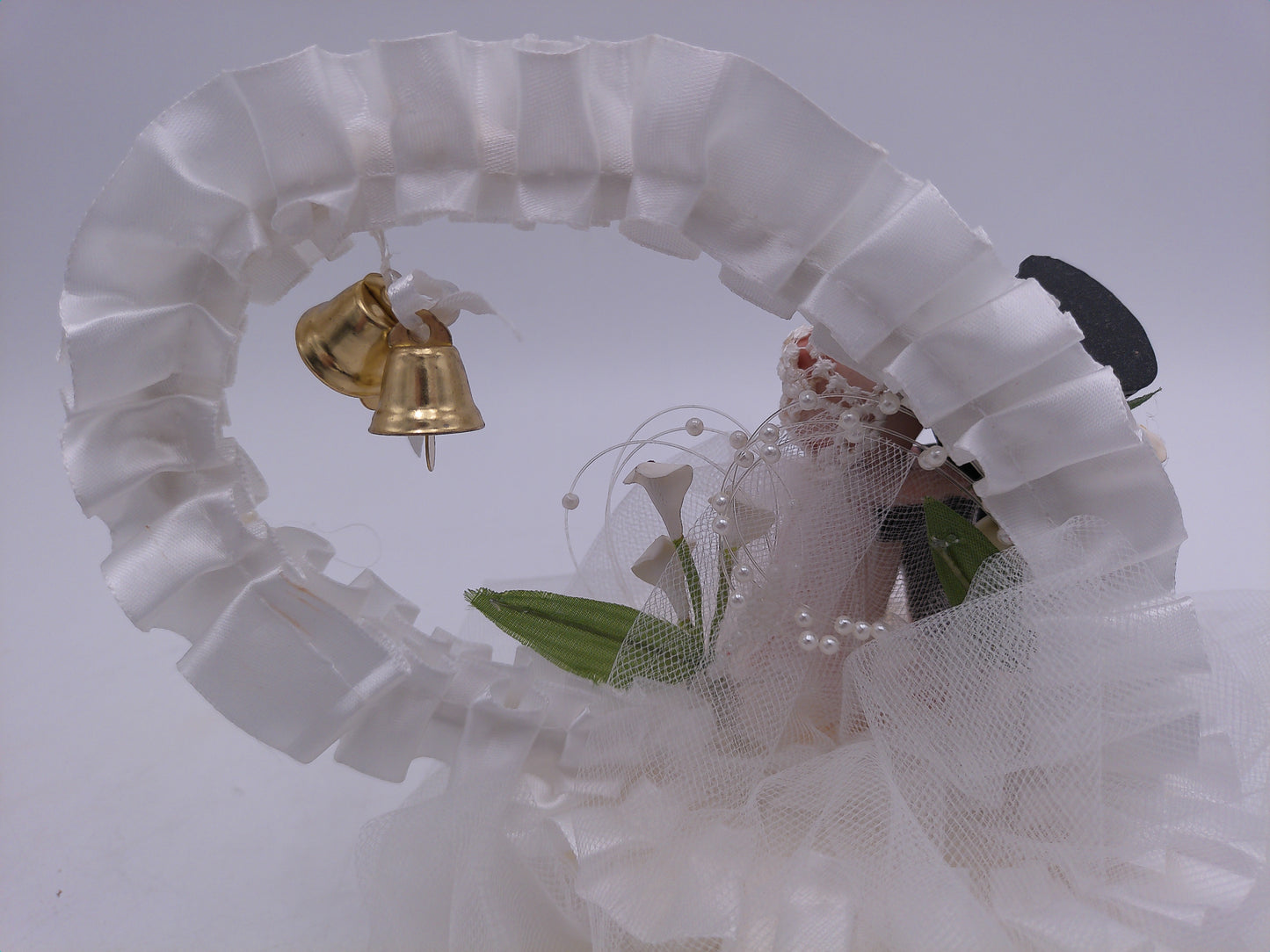 Kewpie Wedding Cake Topper Style Bride & Groom with Petals