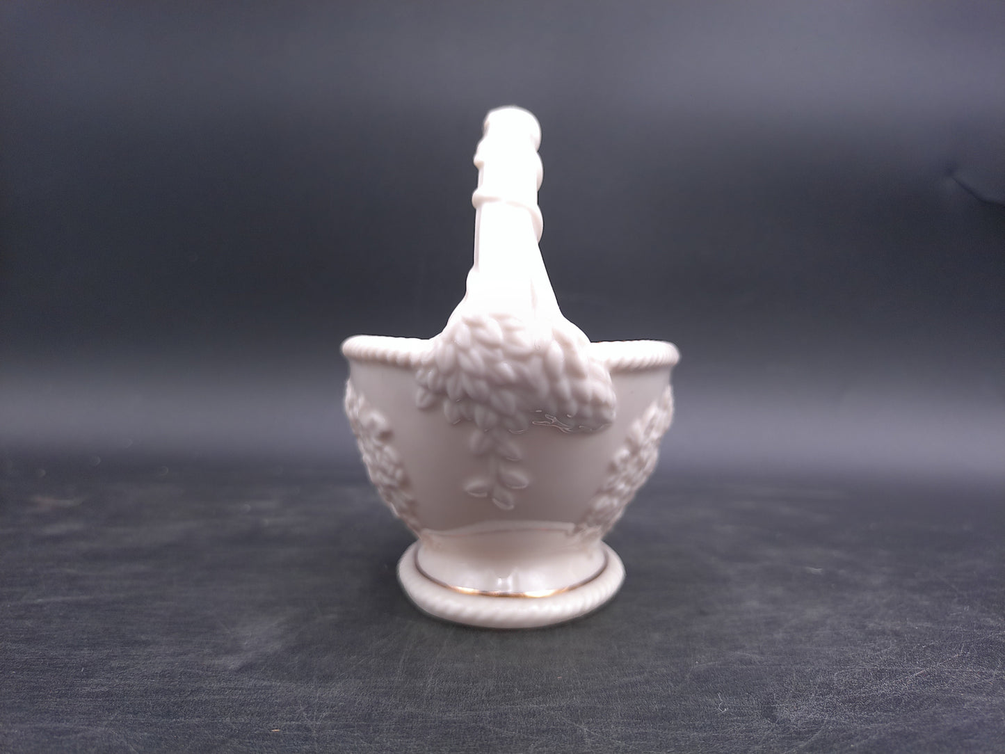 Lenox Basket with Handle Flower Design 2 Gold Rims