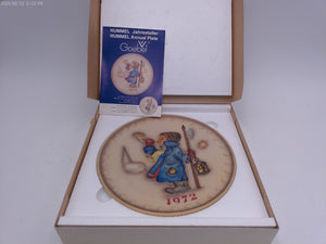 1972 Goebel Hummel W Germany 2nd Annual Plate W/box Hear Ye Hear Ye Christmas