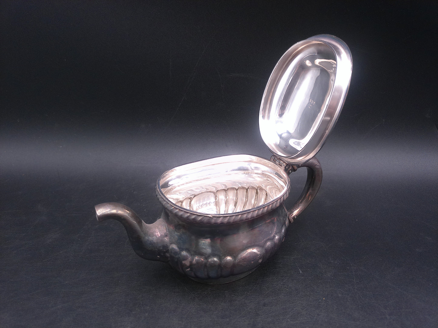 International Silver Co.  Silver Plated Soldered Lidded Creamer