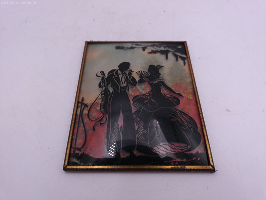 Glass Convex Silhouette Framed Couple with Guitar   B210