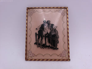 Glass Convex Silhouette Framed  Couple Kissing   B214