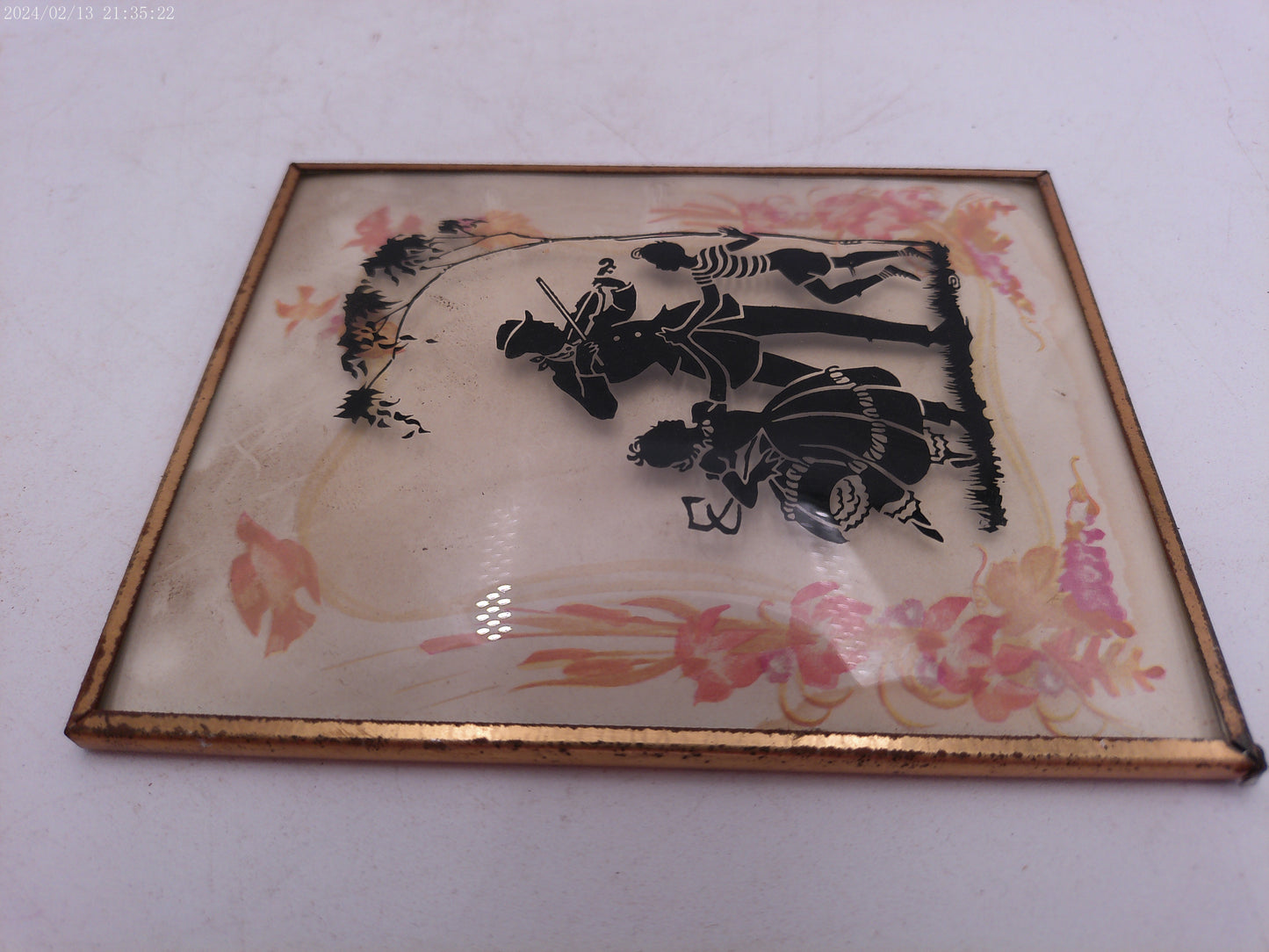 Glass Convex Silhouette Framed Picture Children Dancing  B222