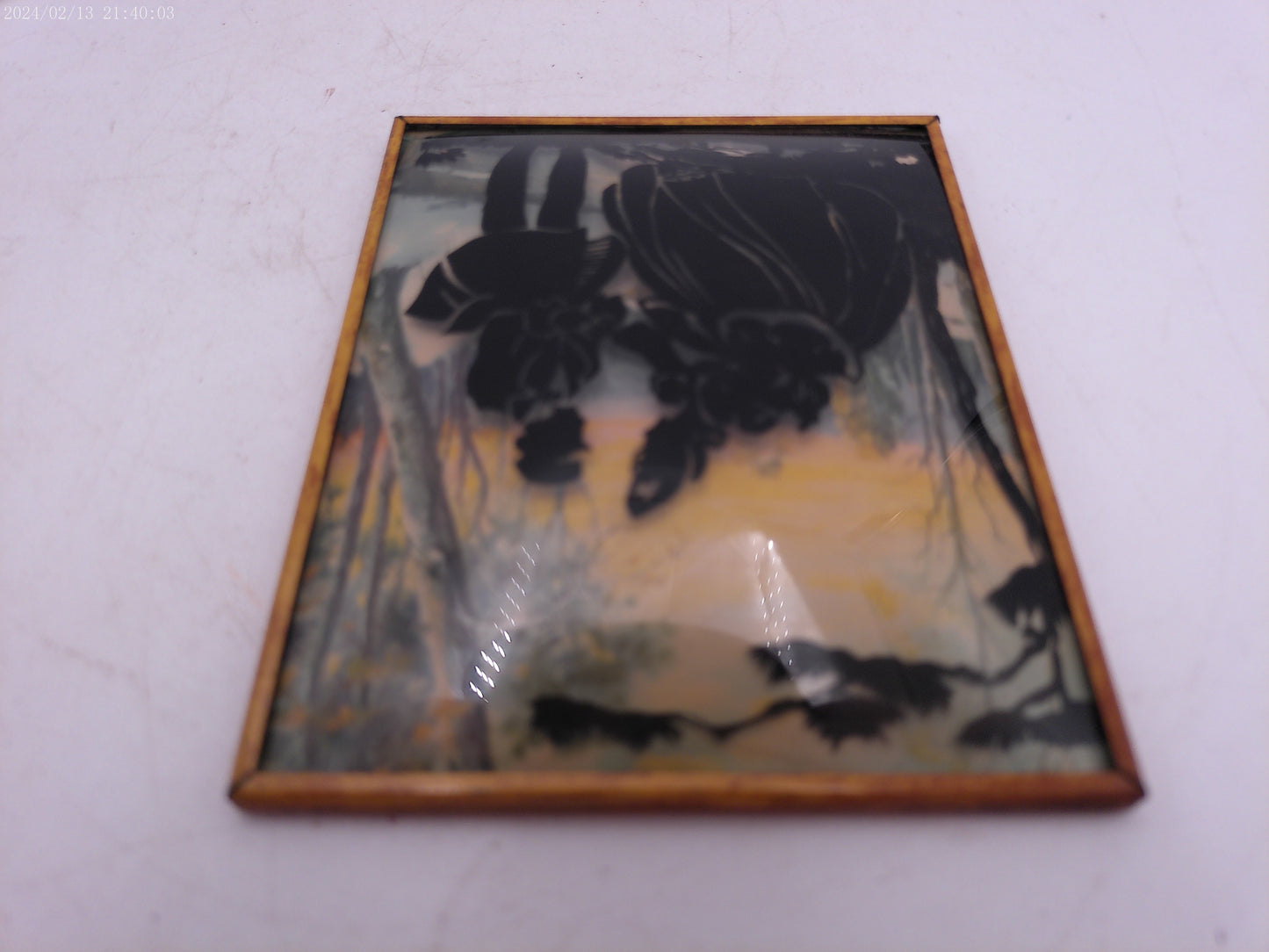 Glass Convex Silhouette Framed Picture Couple Standing Under Tree  B31