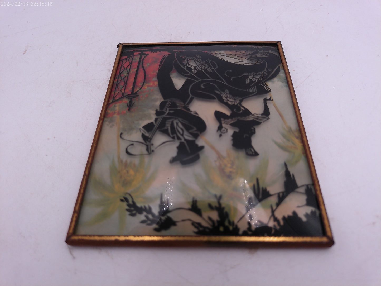 Glass Convex Silhouette Framed Picture Couple Playing Guitar B315