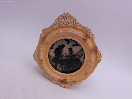 Glass Convex Silhouette Round Framed Picture Couple on hammock  B418