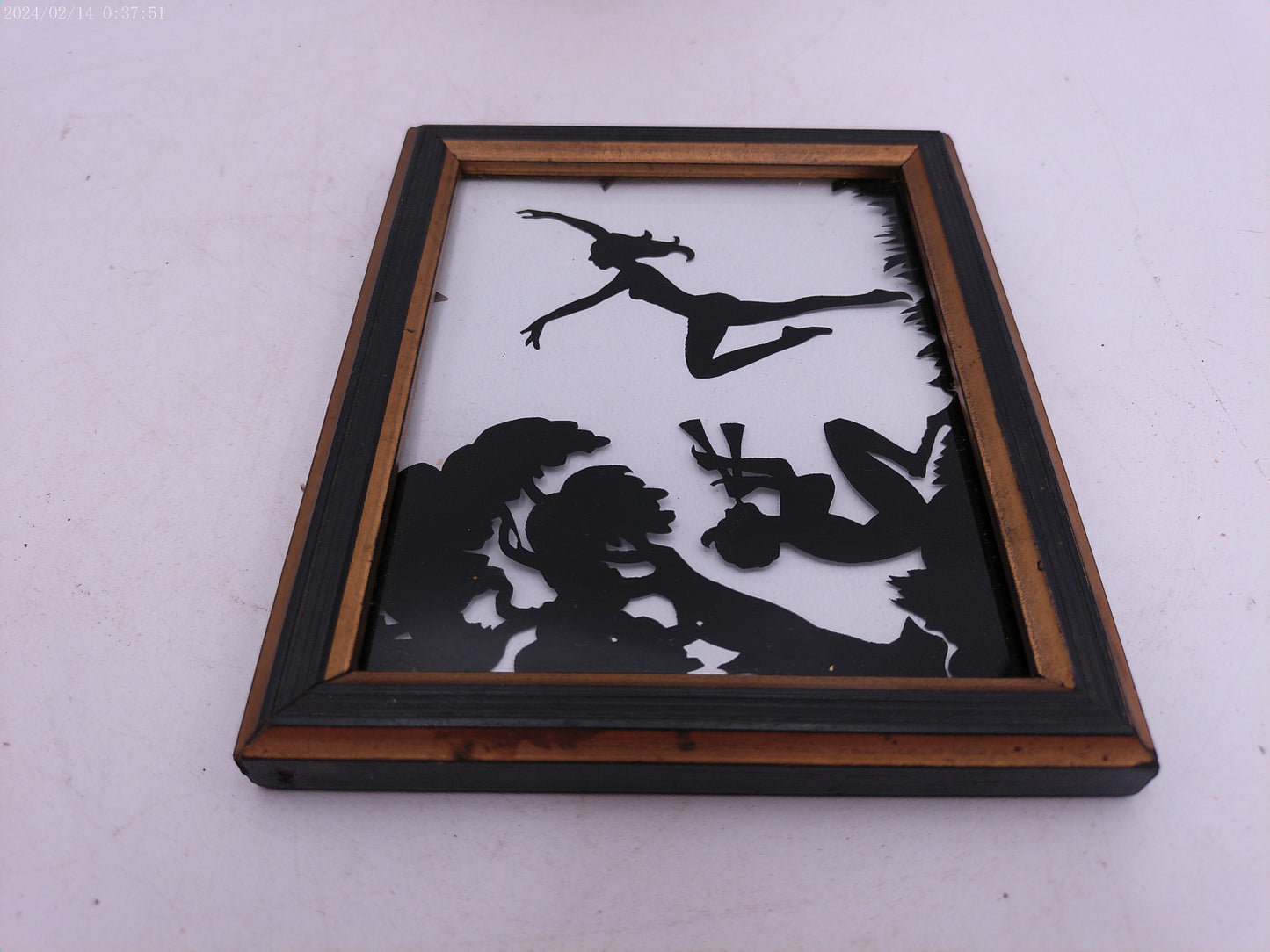 Glass Convex Silhouette Framed Picture Couple Playing Flute and dancing   B51