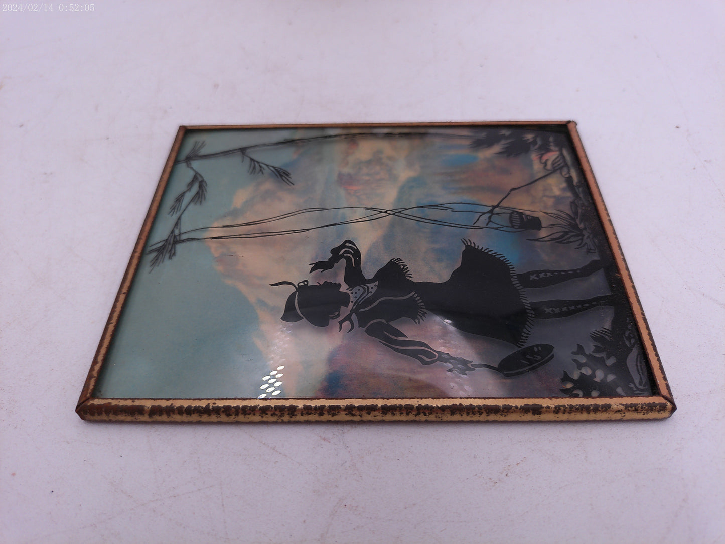 Glass Convex Silhouette Framed Picture Young Lady Seeing Mountain    B59