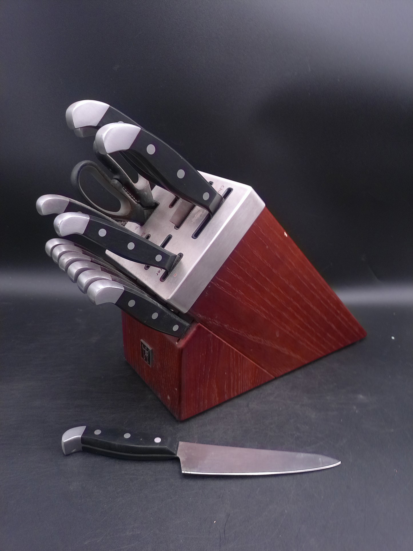 Henckels Definition 12-piece Self-Sharpening Knife Block Set and a Pair of Scissors
