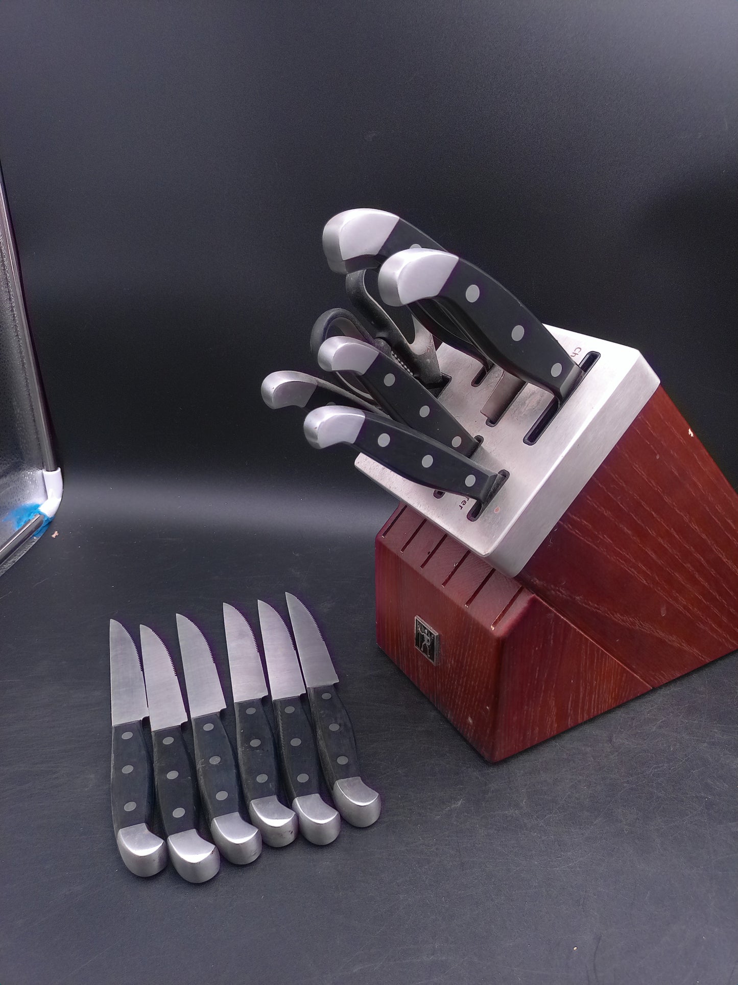 Henckels Definition 12-piece Self-Sharpening Knife Block Set and a Pair of Scissors