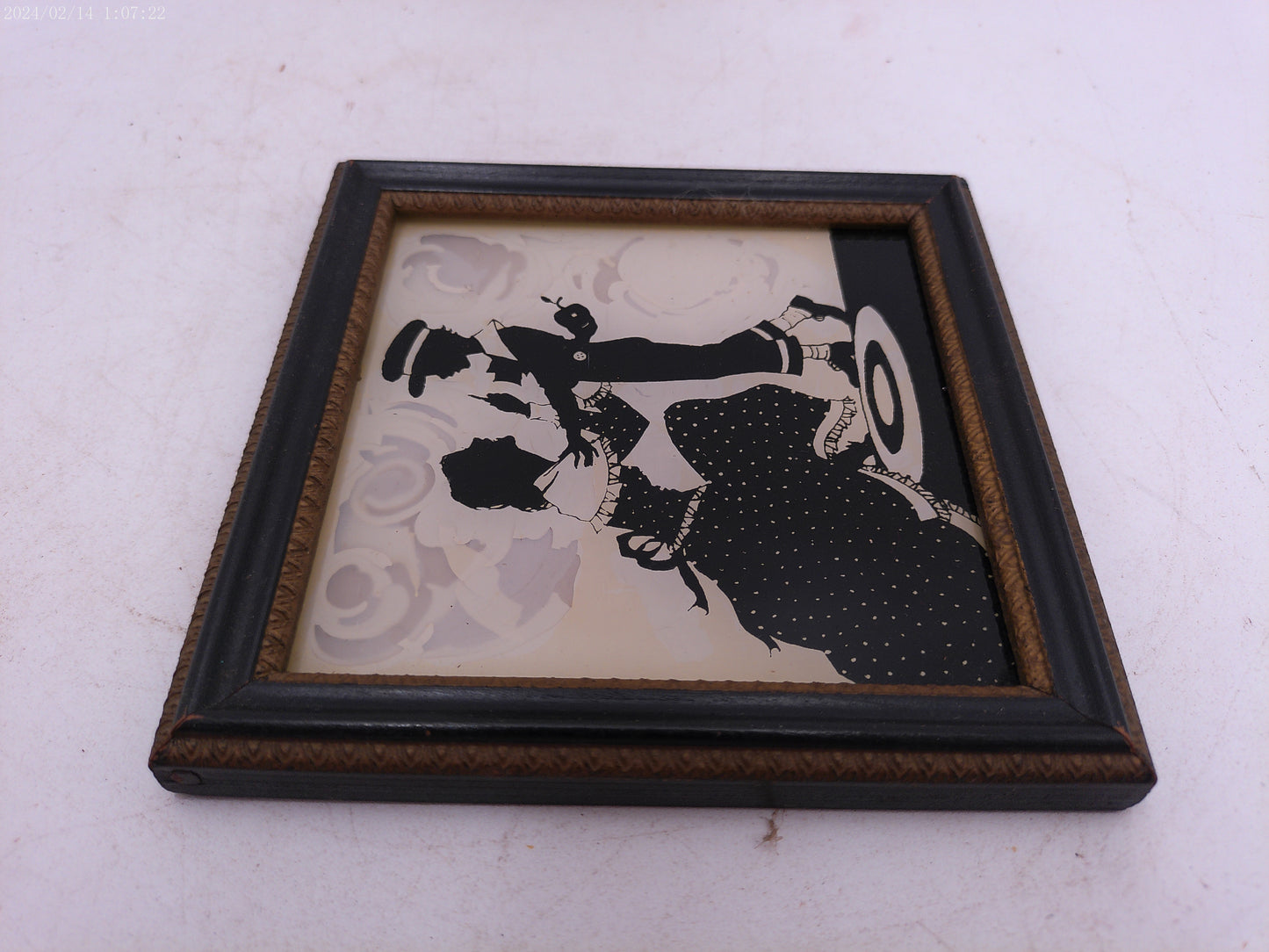 Glass Convex Silhouette Framed Picture Boy with Mother B519