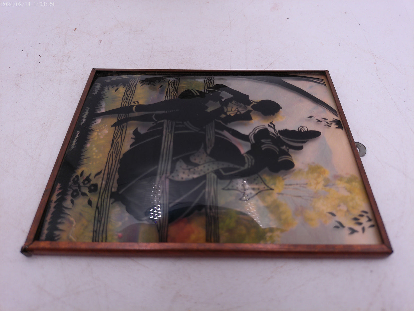 Glass Convex Silhouette Framed Picture Couple Enjoying Outside by Fence B520