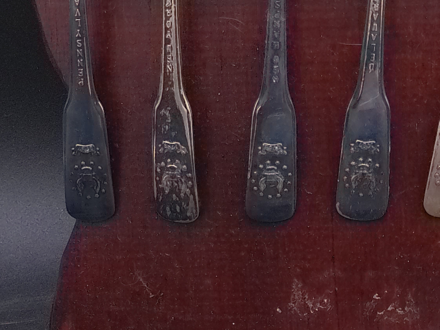 Vintage 1776-1976 Bicentennial Original 13 Colonies Spoons wooden Display Rack