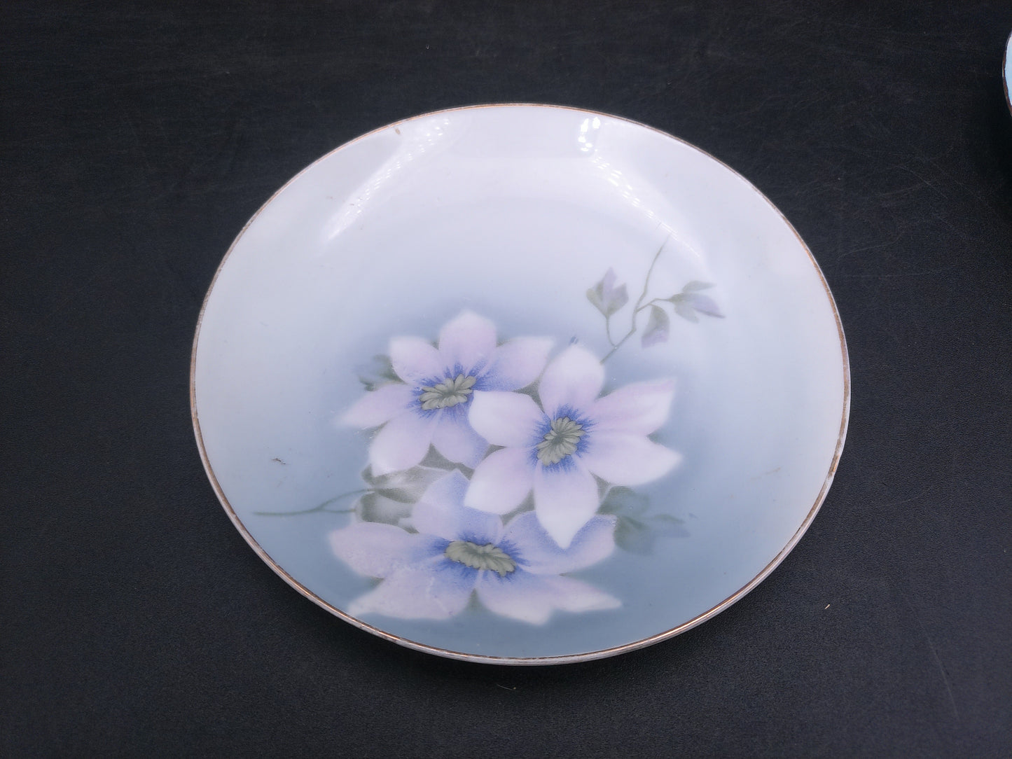 Porcelain Plate w/ Painted White Flowers From Bavaria Gold Rim 3 brands