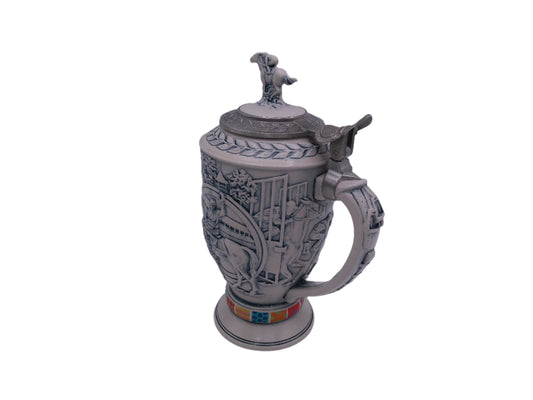 Beer Stein  Avon Winner's Circle   tein from 1992 No. 177595 With Orginal Box