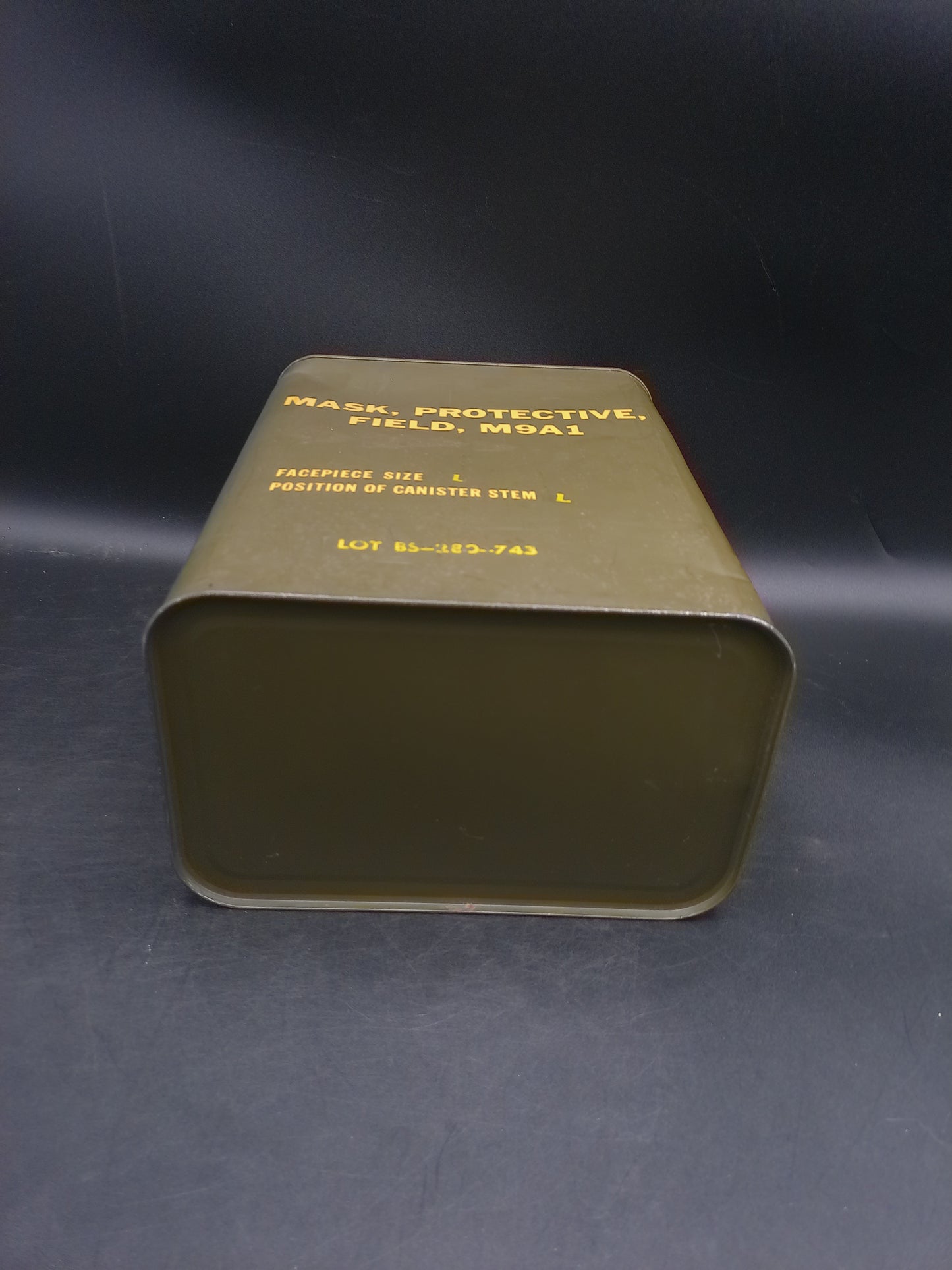 Protective Mask M9A1  Field Mask Container US Army size L Vietnam Korea  nused