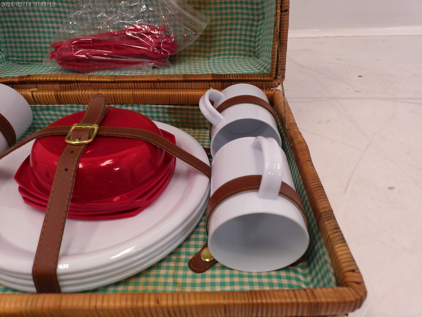 Vintage Woven Wicker Picnic Suitcase Basket with Patriotic Place Settings for Four
