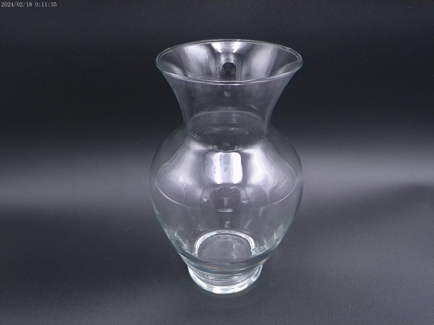 Large 10 7/8 in Clear Hurricane Vase with Wide Mouth Opening