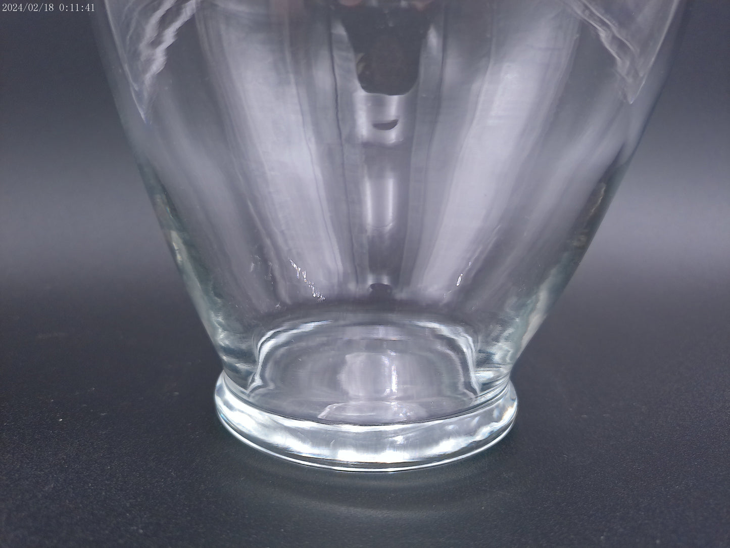 Large 10 7/8 in Clear Hurricane Vase with Wide Mouth Opening