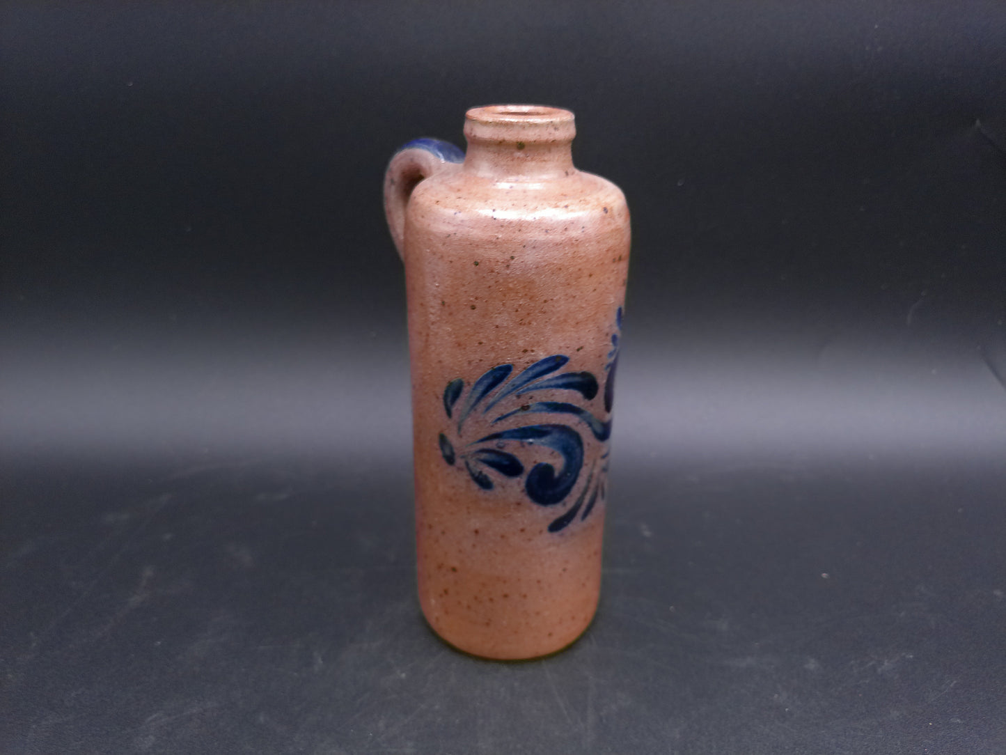 Pitcher Vase Beautiful blue design .35L Bottle Jug Vintage