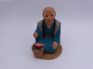 Vintage 50s Japanese Hakata Urasaki Seated Old Woman Figure Statue Japan