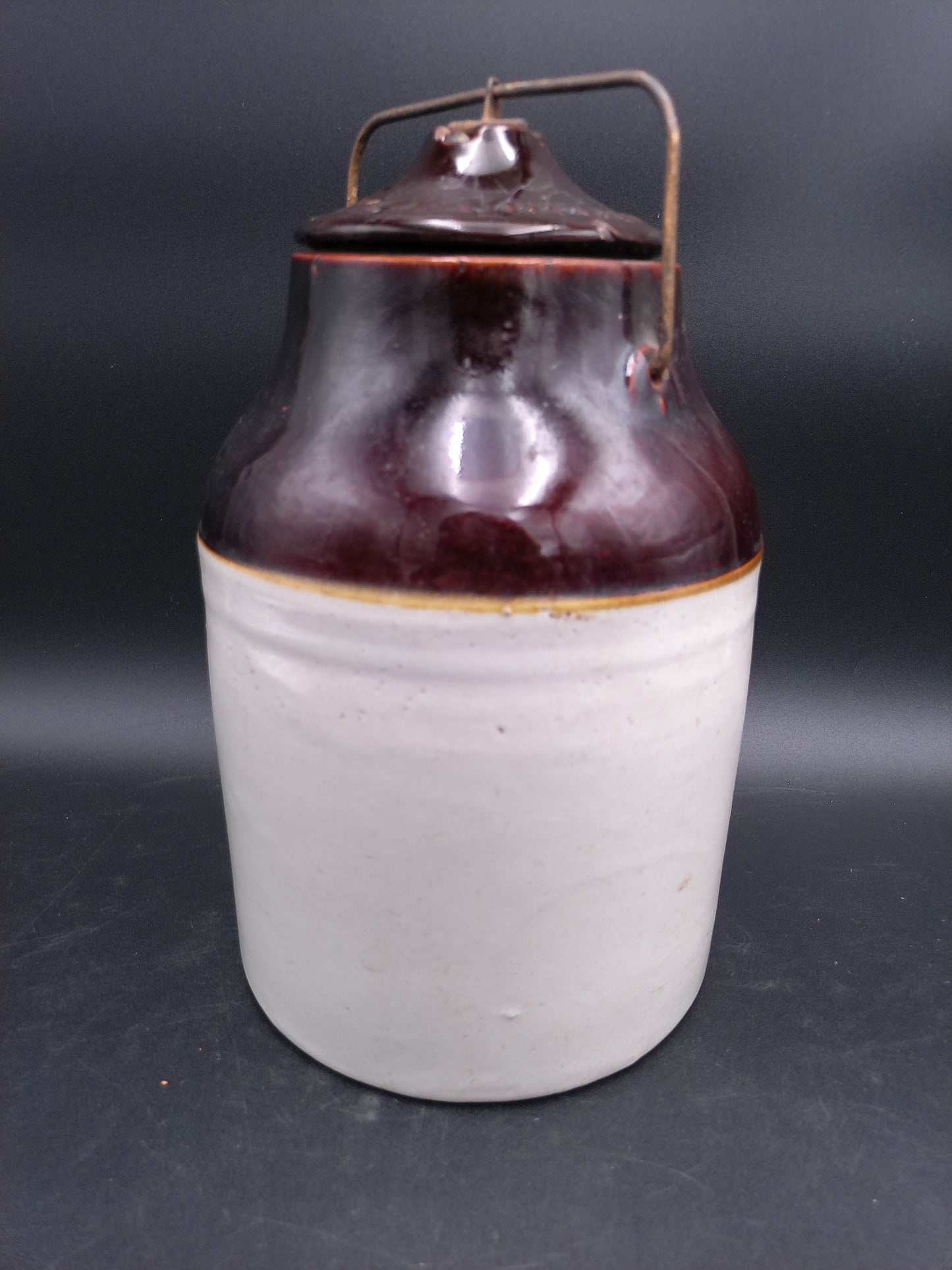 Western Stoneware  8"  Lidded Jar Crock Weir Seal Monmouth Illinois