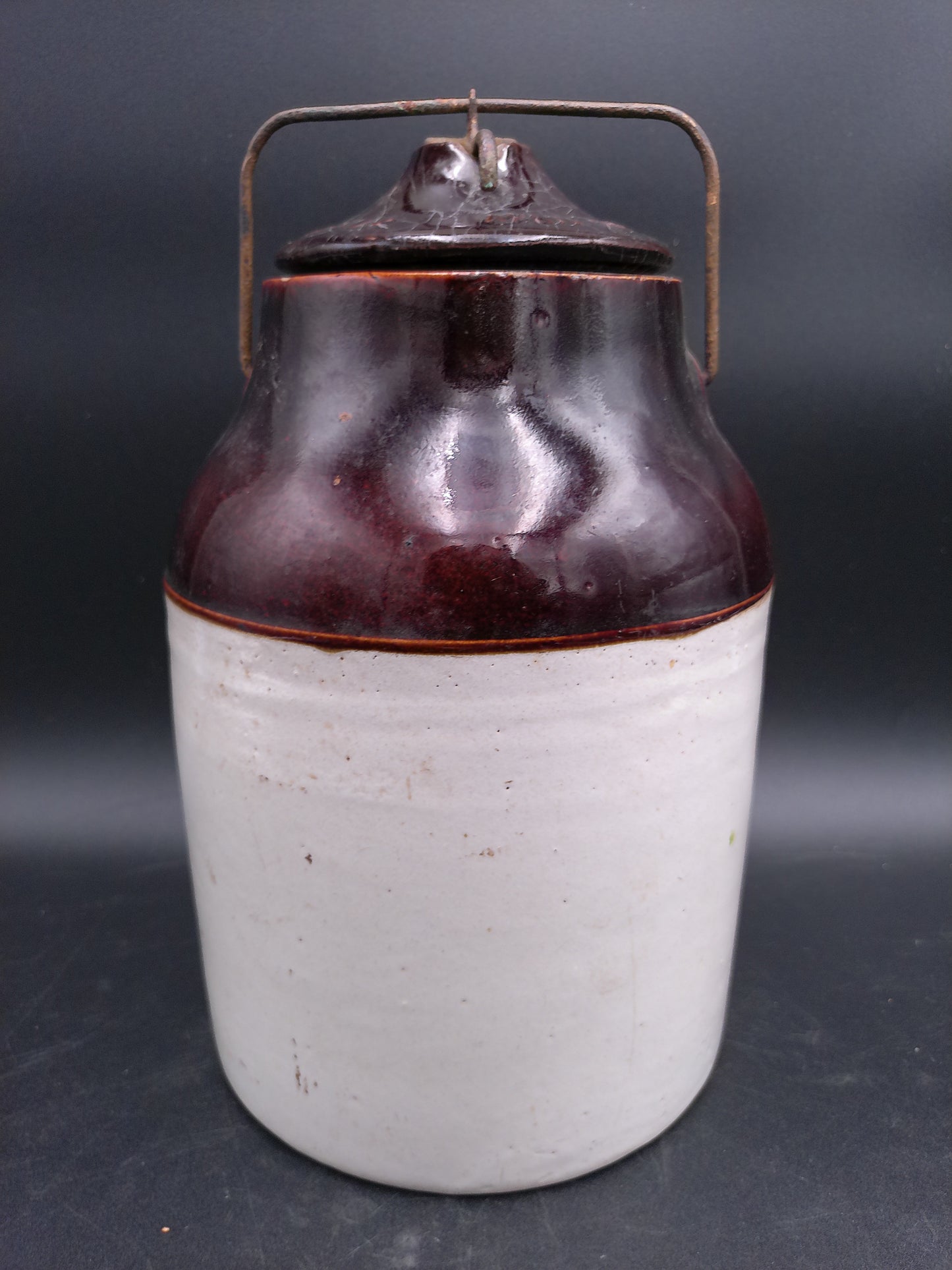 Western Stoneware  8"  Lidded Jar Crock Weir Seal Monmouth Illinois