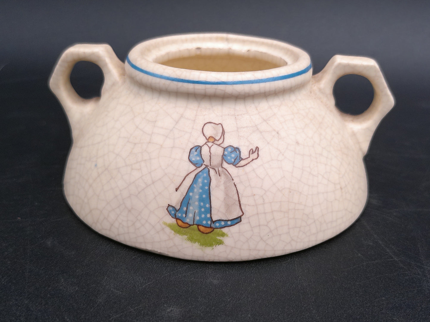 Roseville 1910 Pottery Dutch Creamware Tea  Teapot no lid