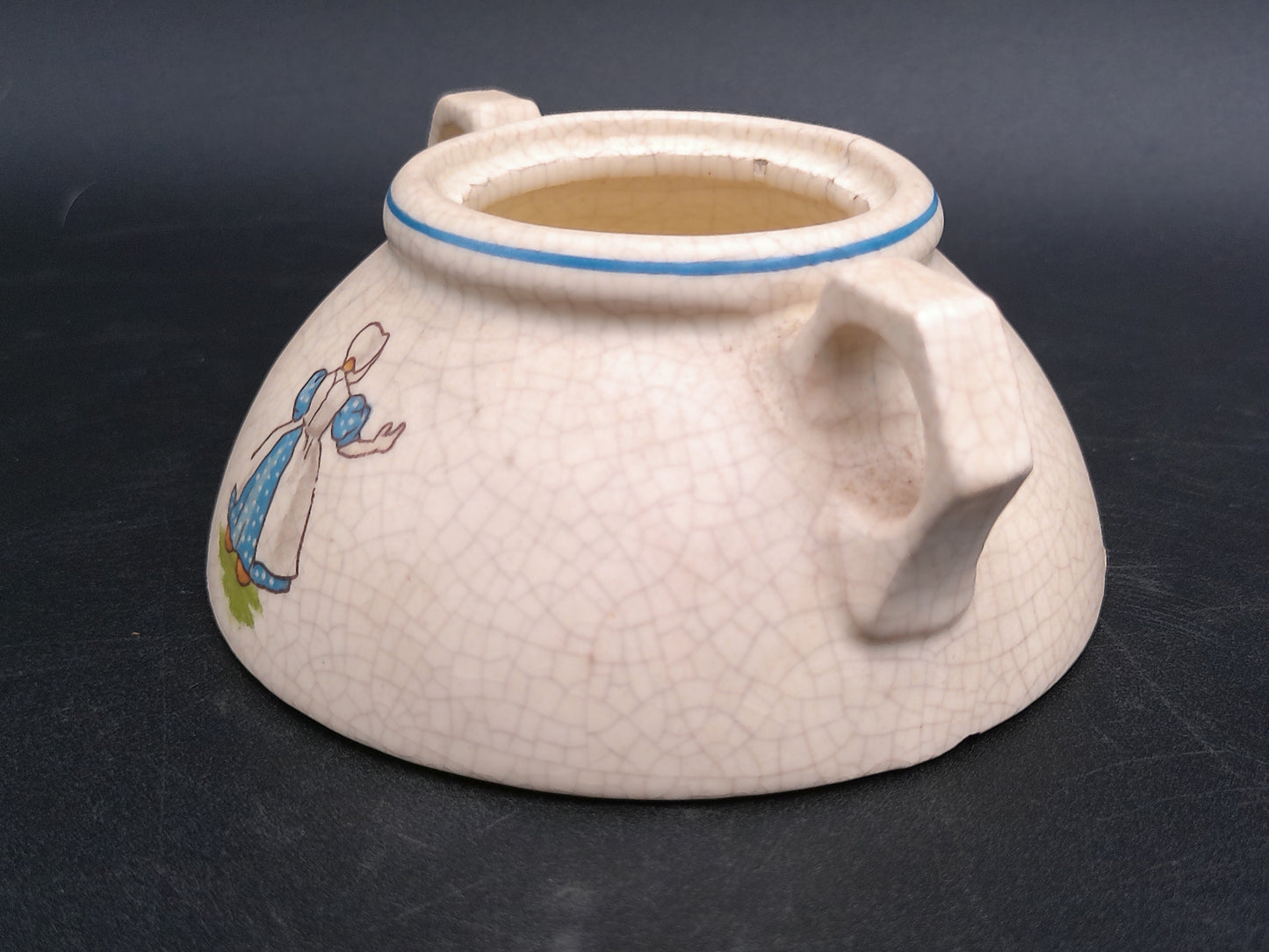 Roseville 1910 Pottery Dutch Creamware Tea  Teapot no lid
