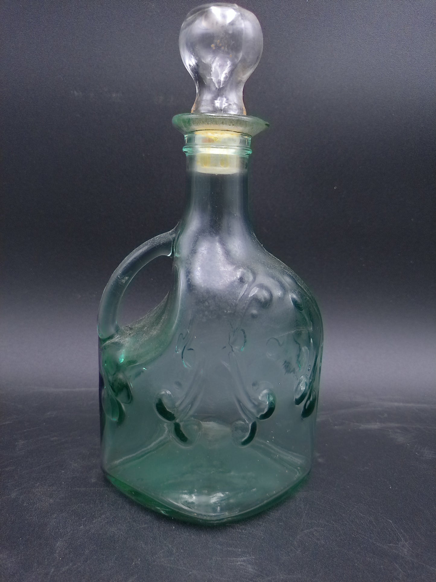 Mixed Lot Of 8 Seafoam Green Glass Bottles Some Stamped Canada all Corked