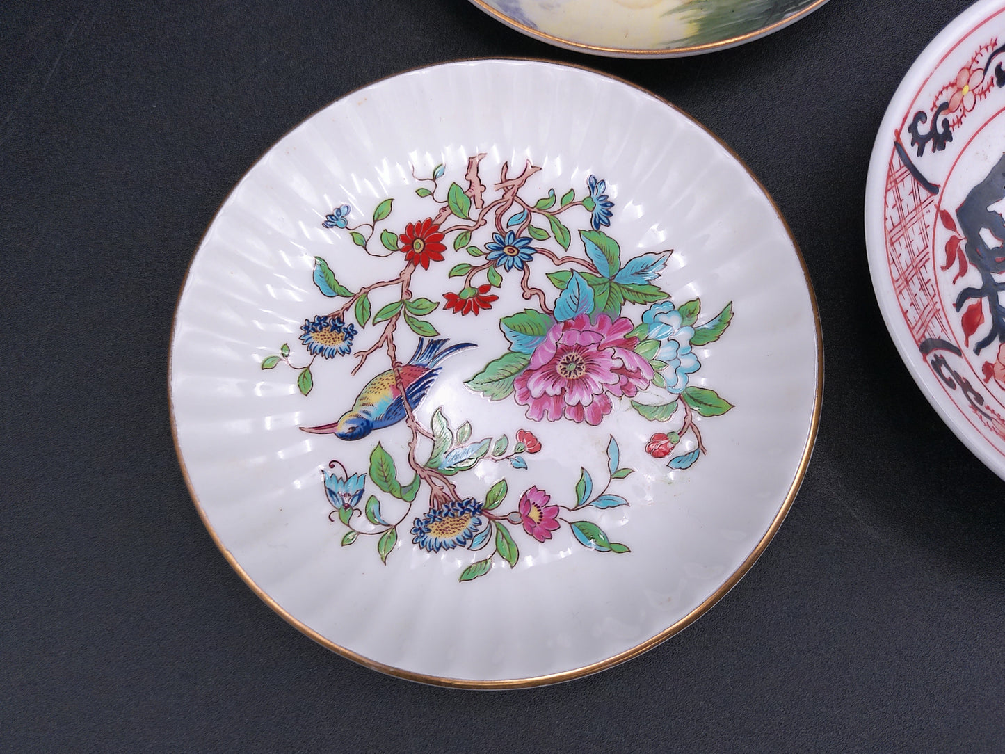 Lot of 3 Japanese plate Aynsley Pembroke Fine Bone China and Japan small Island Plate