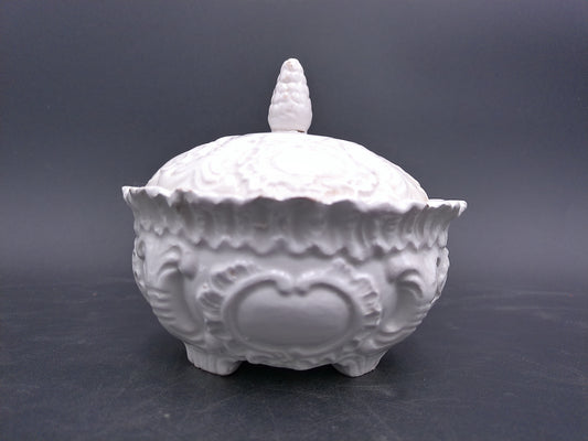Milk Glass Footed Dish Bowl With Lid  Made in Italy No. 375