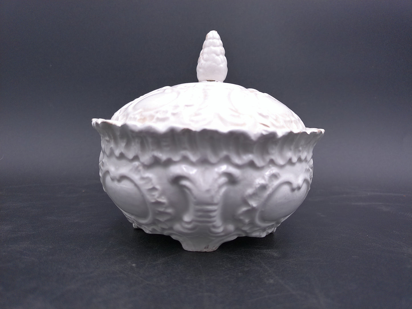 Milk Glass Footed Dish Bowl With Lid  Made in Italy No. 375