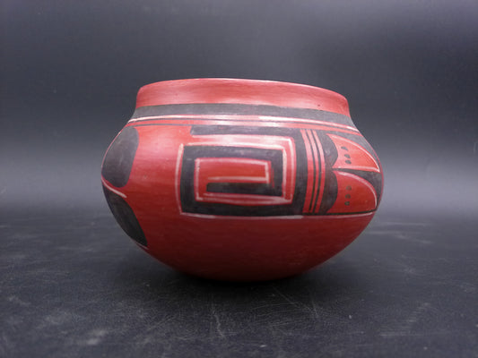 Early Hopi Ceramic Clay Pot Vintage signed Carol