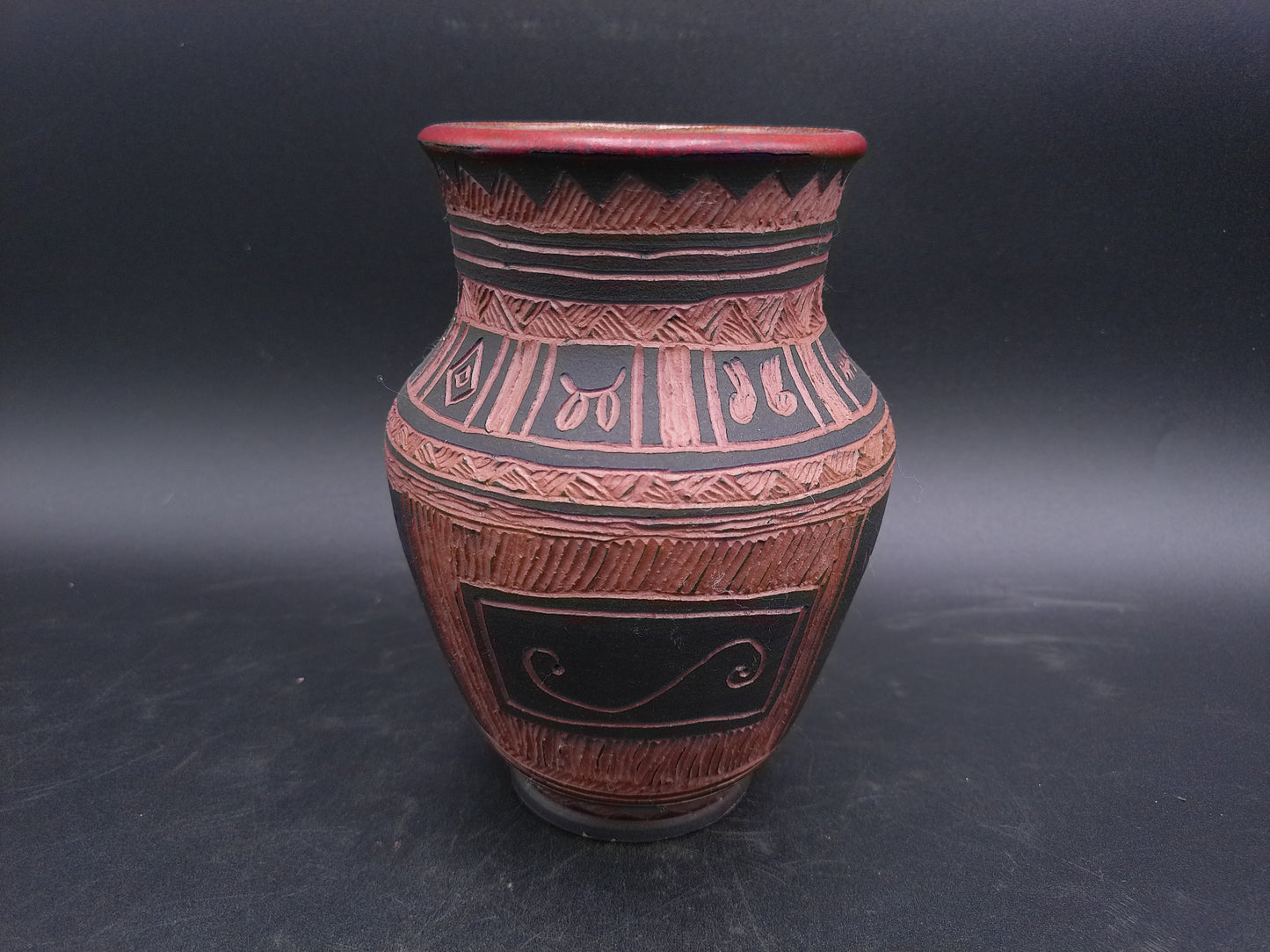 Clay Vase is a stunning piece of art. Handcrafted and signed by Eleanor HalwoodArtist Carolyn Adkisson