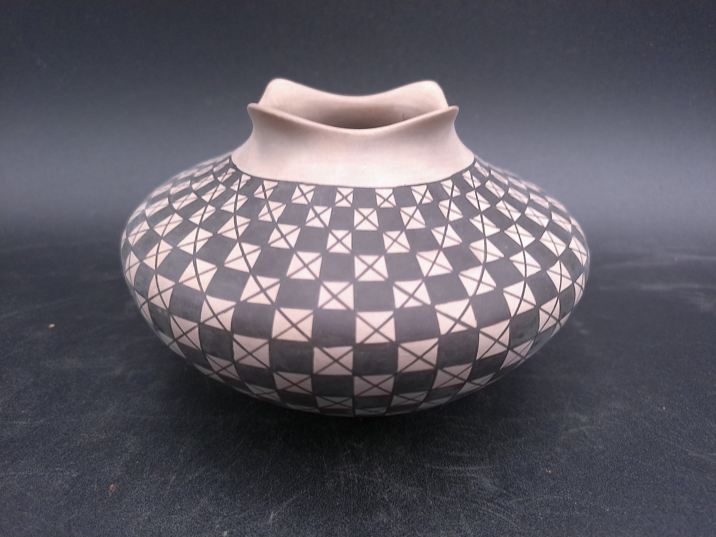 Clay Geometric Vase Mata Ortiz Pottery Signed by Artist Olga Quezada