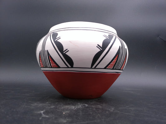 Southwest New Mexico Pottery Bowl  By D.T. Yazzie 88
