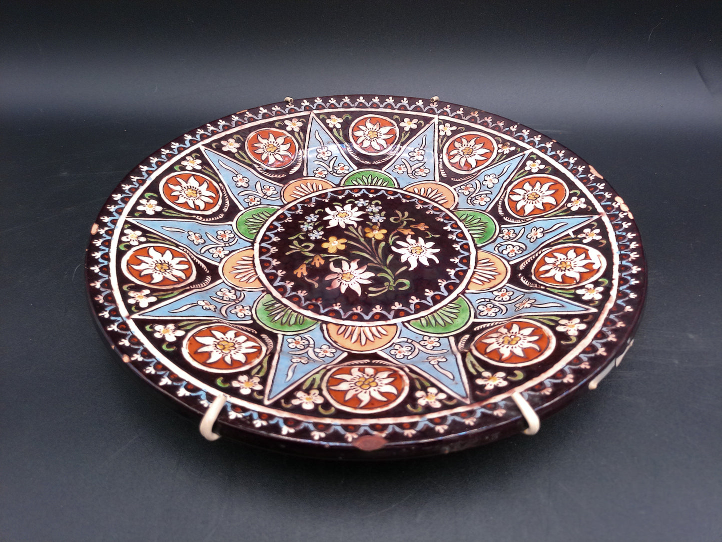 Hand Painted Enamel On Wire Hanging Plate Floral Design