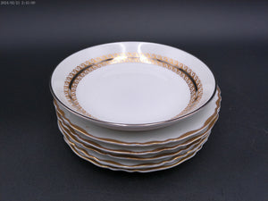 Bone China Dinnerware  5 plates and 1 dish Gold design