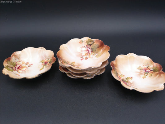 RS Prussia Set of 6 Berry Bowls - Scalloped Gilded White Pink Green Roses