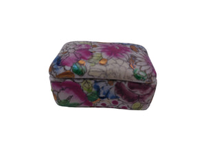 Decorative Floral  Design Ceramic Glazed Box Chinese Imperil Marking