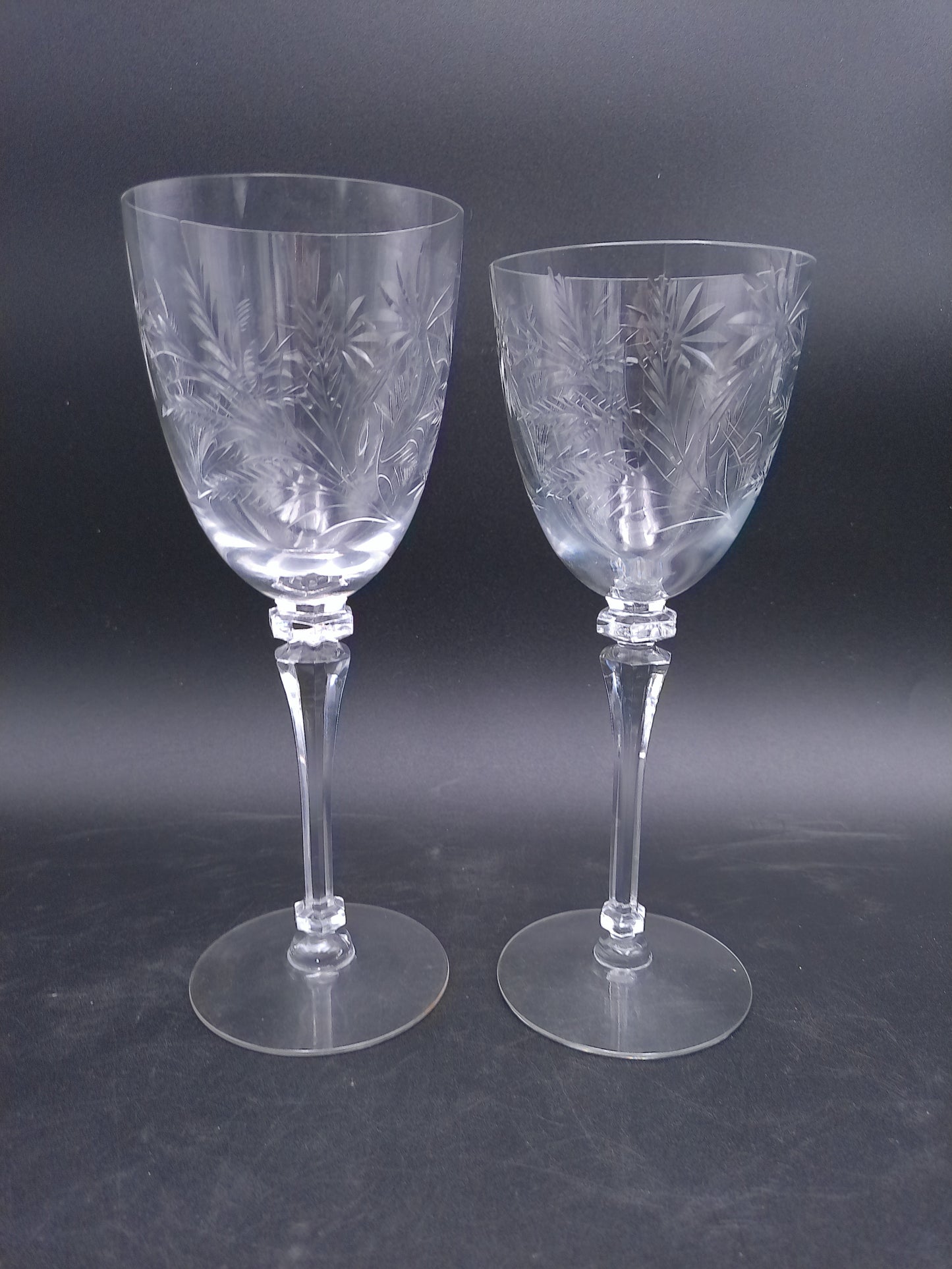 Crystal Glasses Lot  of 2  Water Wine Goblet