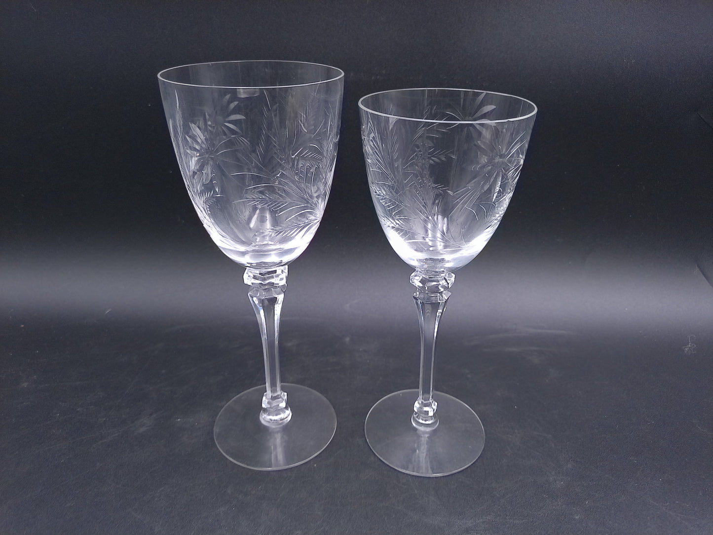 Crystal Glasses Lot  of 2  Water Wine Goblet