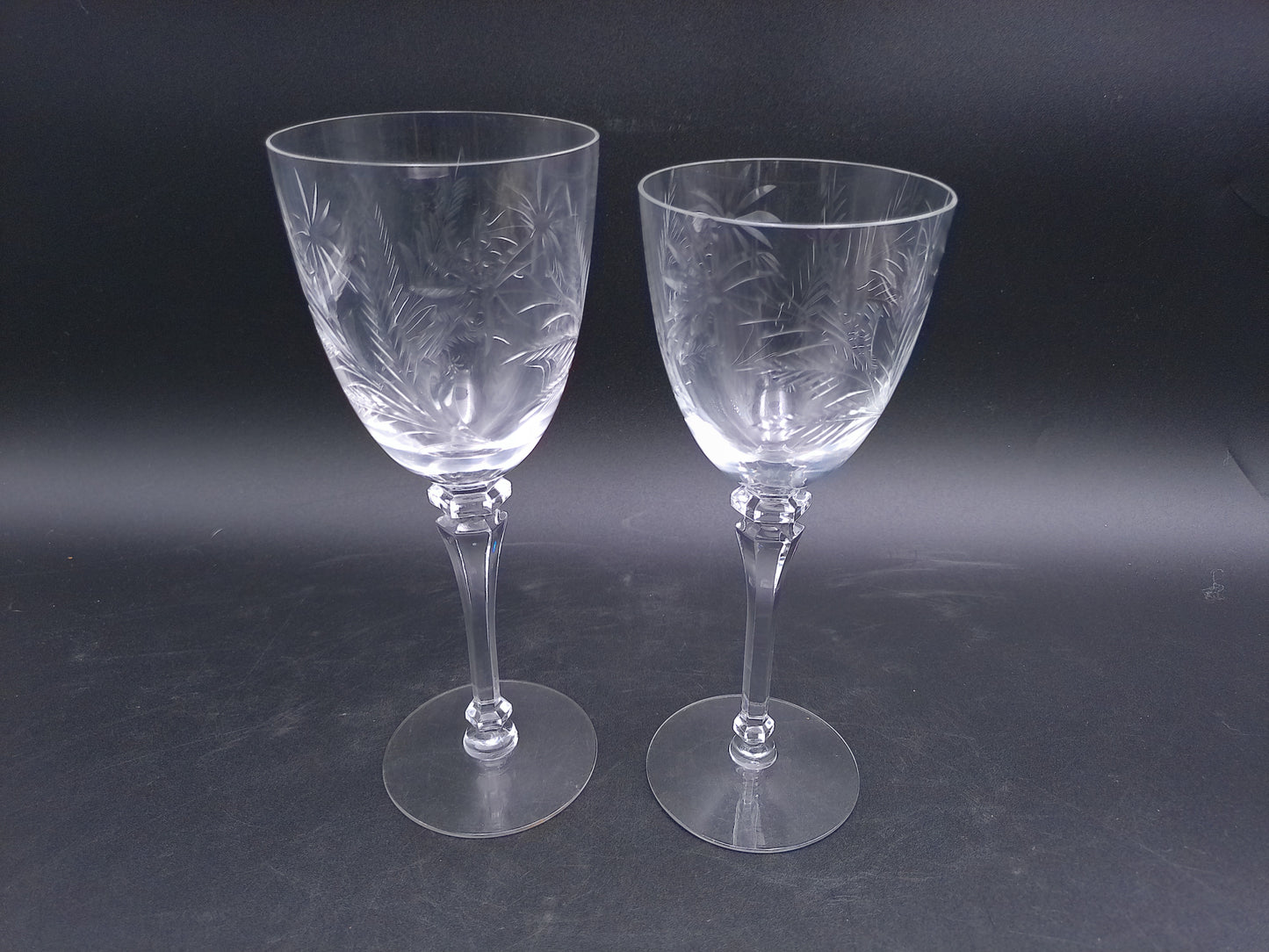Crystal Glasses Lot  of 2  Water Wine Goblet